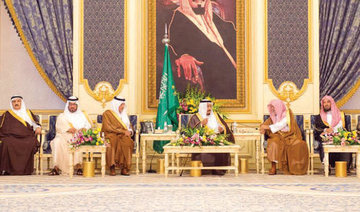 King Salman sends invites to top leaders for Arab, Islamic and US summit