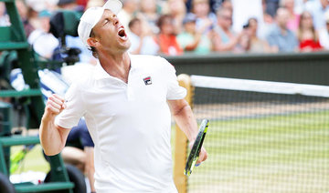 Querrey stuns Wimbledon defending champion Murray; Djokovic out; Federer wins