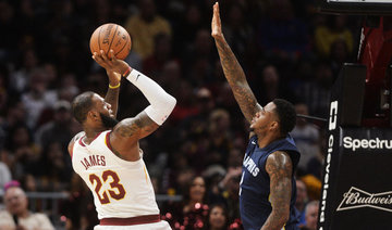 LeBron James leads Cavaliers in 11th straight NBA game win