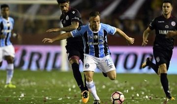 Barcelona reportedly agree deal for Gremio’s Arthur