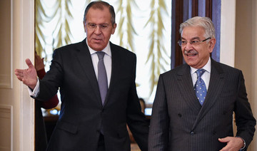 With gas and diplomacy, Russia embraces Cold War foe Pakistan