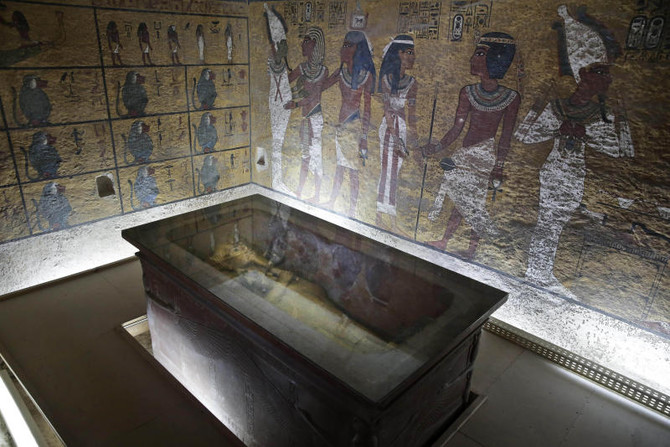 Egypt: 90 percent chance of hidden chamber in Tut tomb