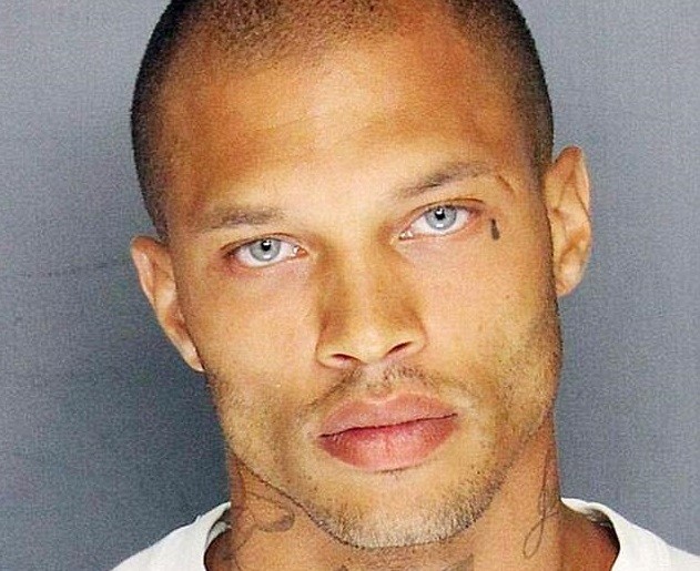 ‘Hot felon’ reportedly deported from UK after landing for fashion shoot