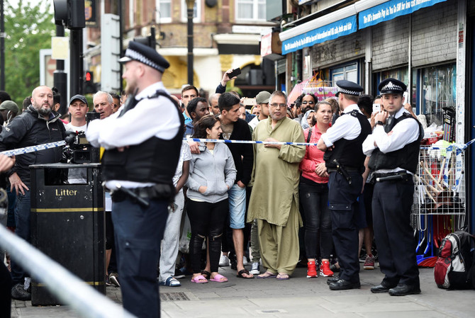 Outrage as Trump targets London mayor over attacks