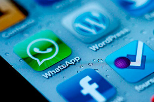 WhatsApp video, voice calling service available in the UAE