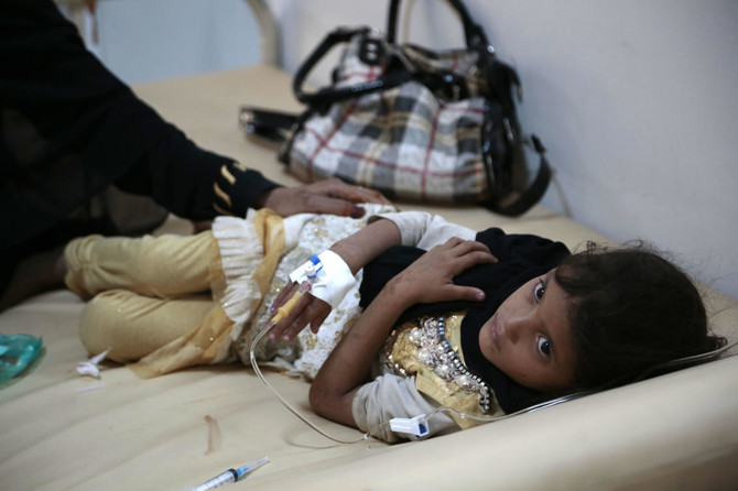 Yemen cholera cases pass 300,000 mark, ICRC says