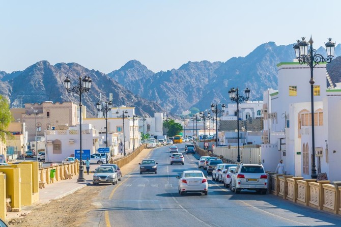 Oman police arrest 100 in prostitution, sex trafficking crackdown