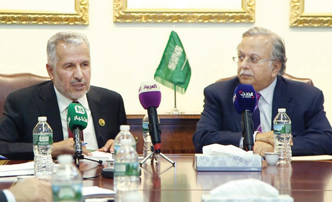 KSRelief chief praises Saudi humanitarian role