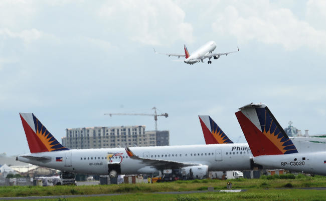 Philippine flag carrier agrees to pay $117 million aviation fees