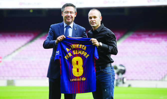 Iniesta agrees first ‘lifetime’ contract at Barcelona