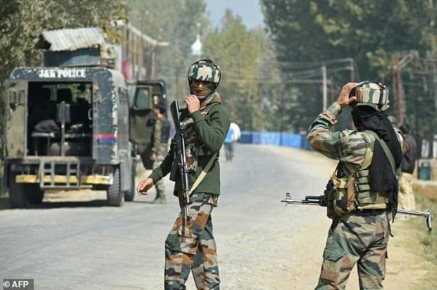 Indian troops kill suspected top Kashmir militant