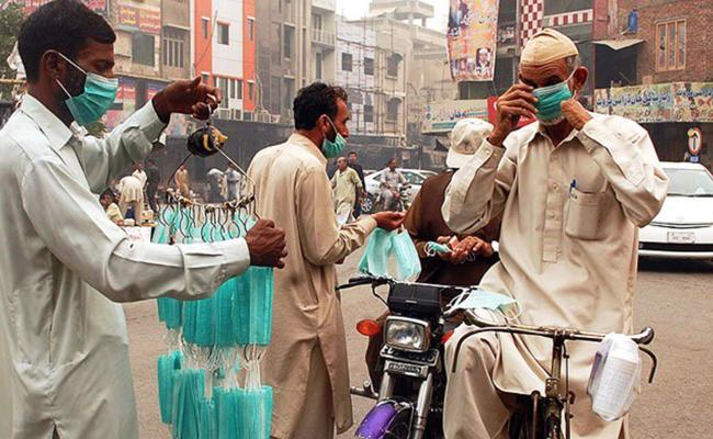 Smog disrupts life in Pakistan’s Punjab province