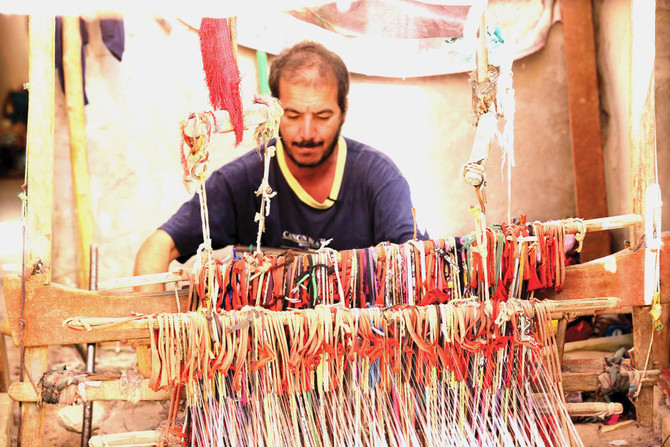 Traditional carpet weaving in central Iraq unravels