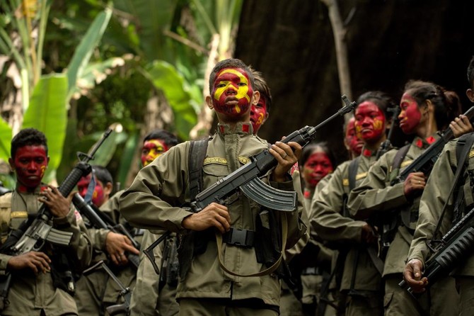 Philippines: 14 communist rebels killed in clash with troops