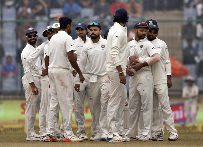 Doctors say no to sport in Delhi as cricketers choke in smog