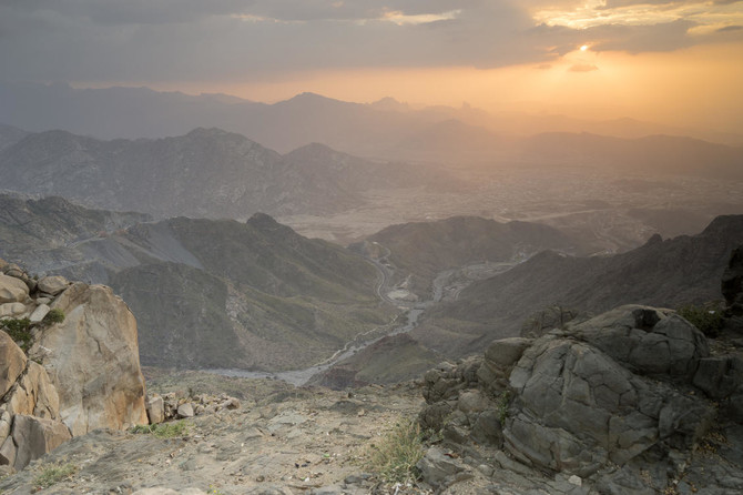 Saudi hiking team travels 300,000 km to discover heritage sites