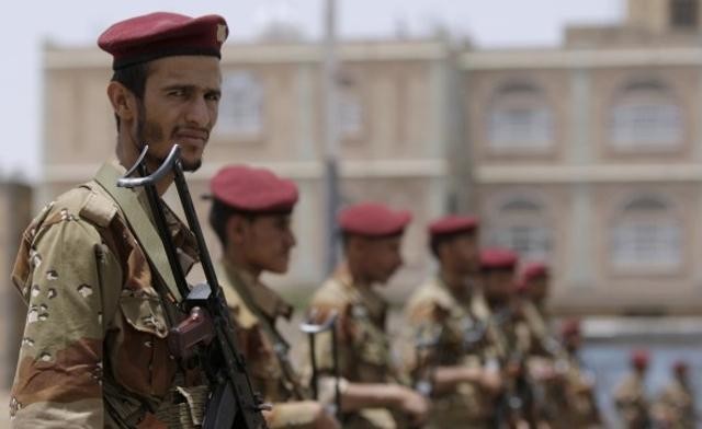 Yemeni chief of staff says army has received international offers of logistical support