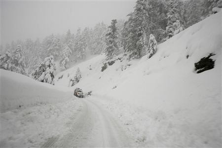 Multiple avalanches in Indian-held Kashmir kill 11