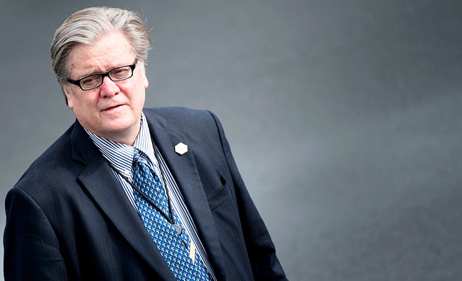 Bannon steps down from Breitbart News after drawing fire from Trump