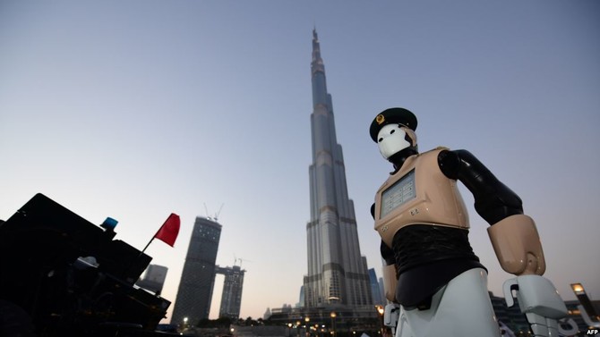 UAE passes new security checks law for workers switching jobs