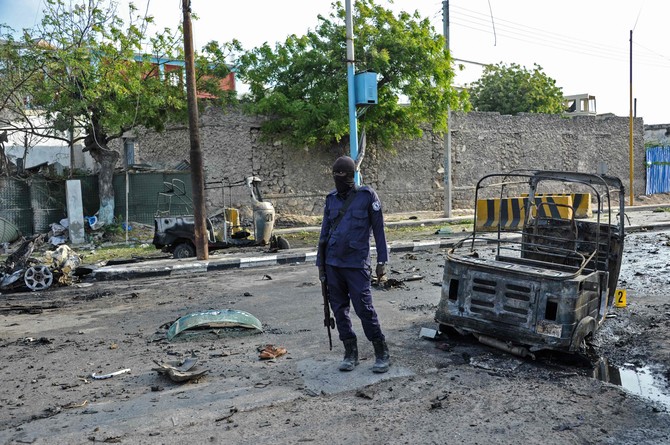 Car bomb kills at least 4 near parliament in Somali capital